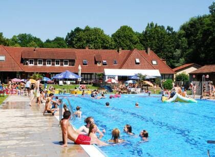 Bud Spencer Freibad Schwimmbecken